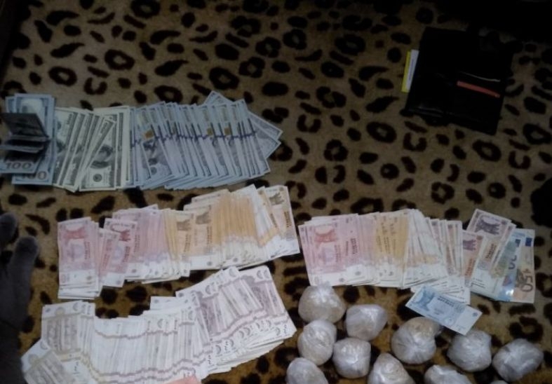 В столице задержали членов ОПГ, продававших наркотики возле учебных заведений