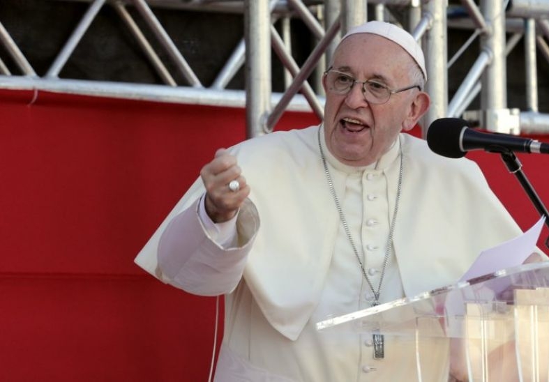 Папа Римский выразил поддержку людям, живущим с ВИЧ